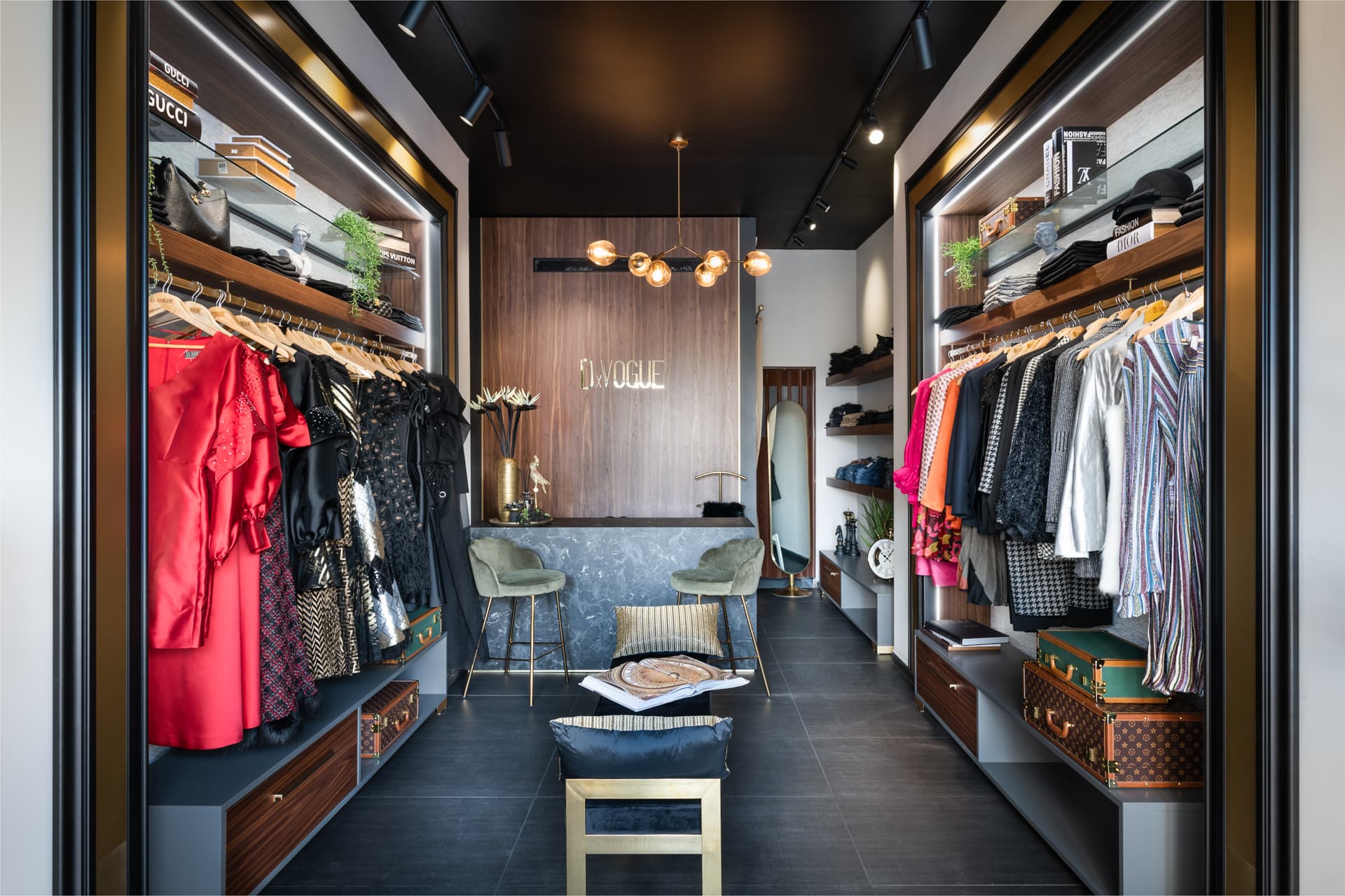 Showroom — DxVogue — Photo 2