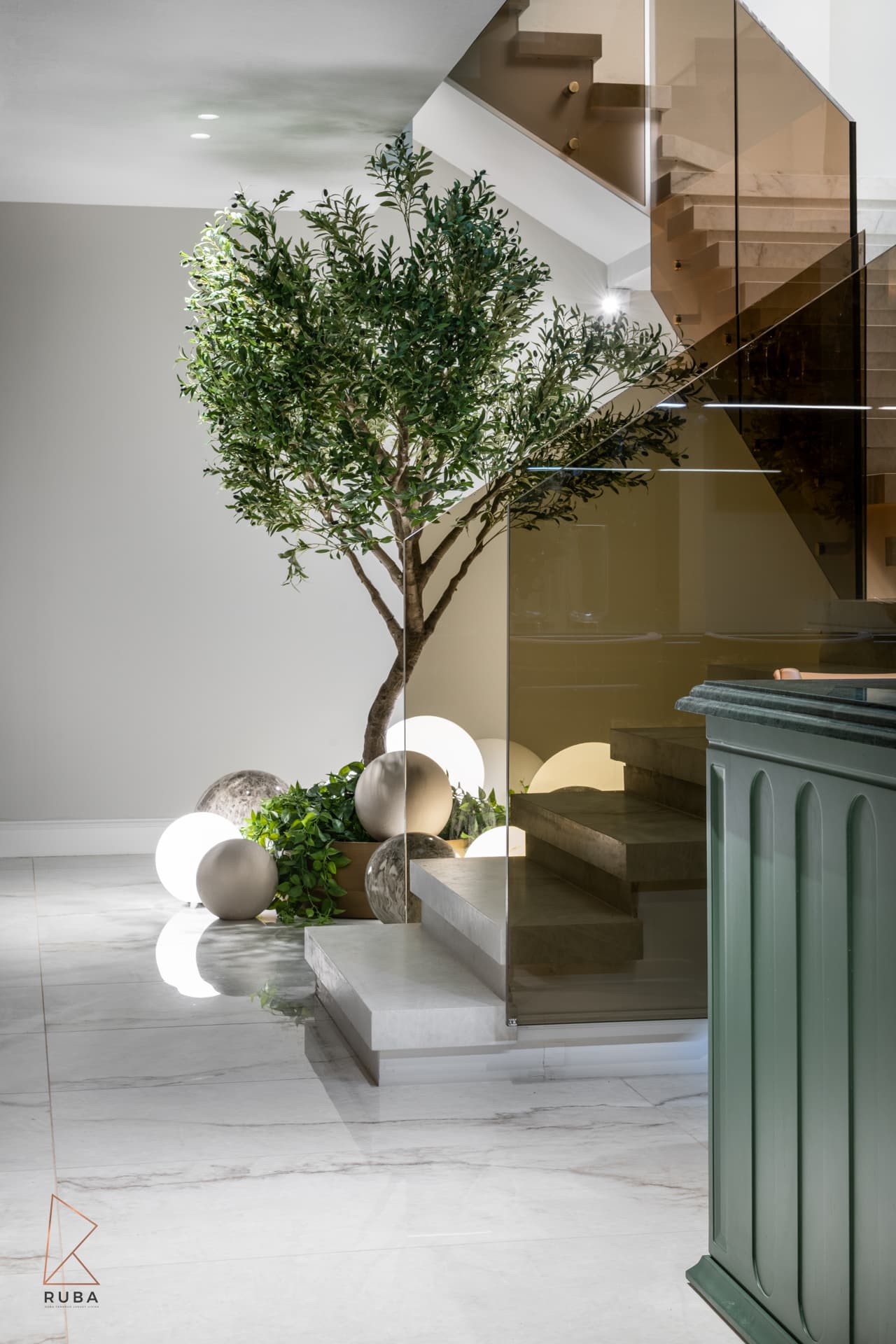 Basement — The Last Supper — Photo 3