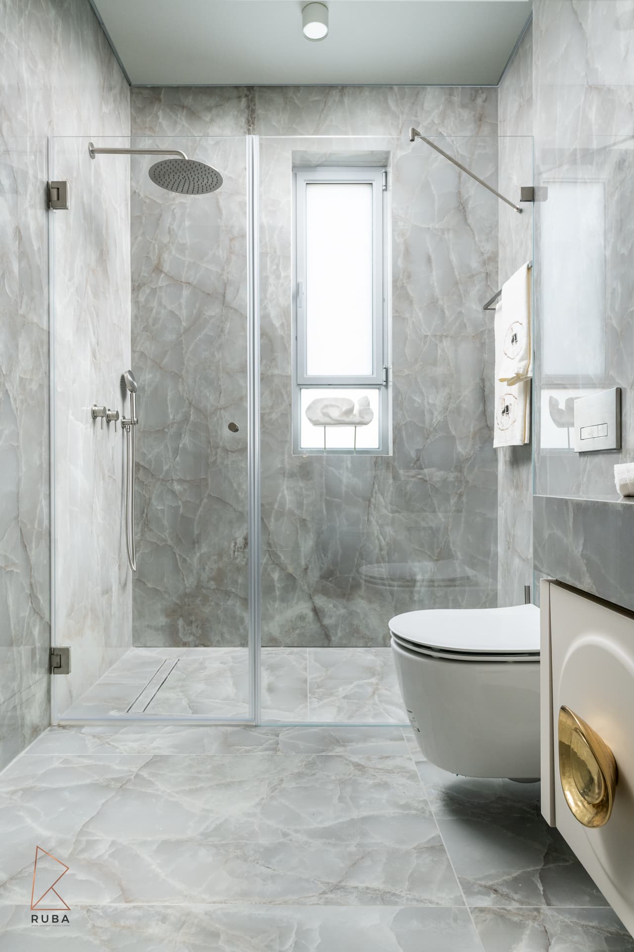 Kids Bathroom — The Last Supper — Photo 3