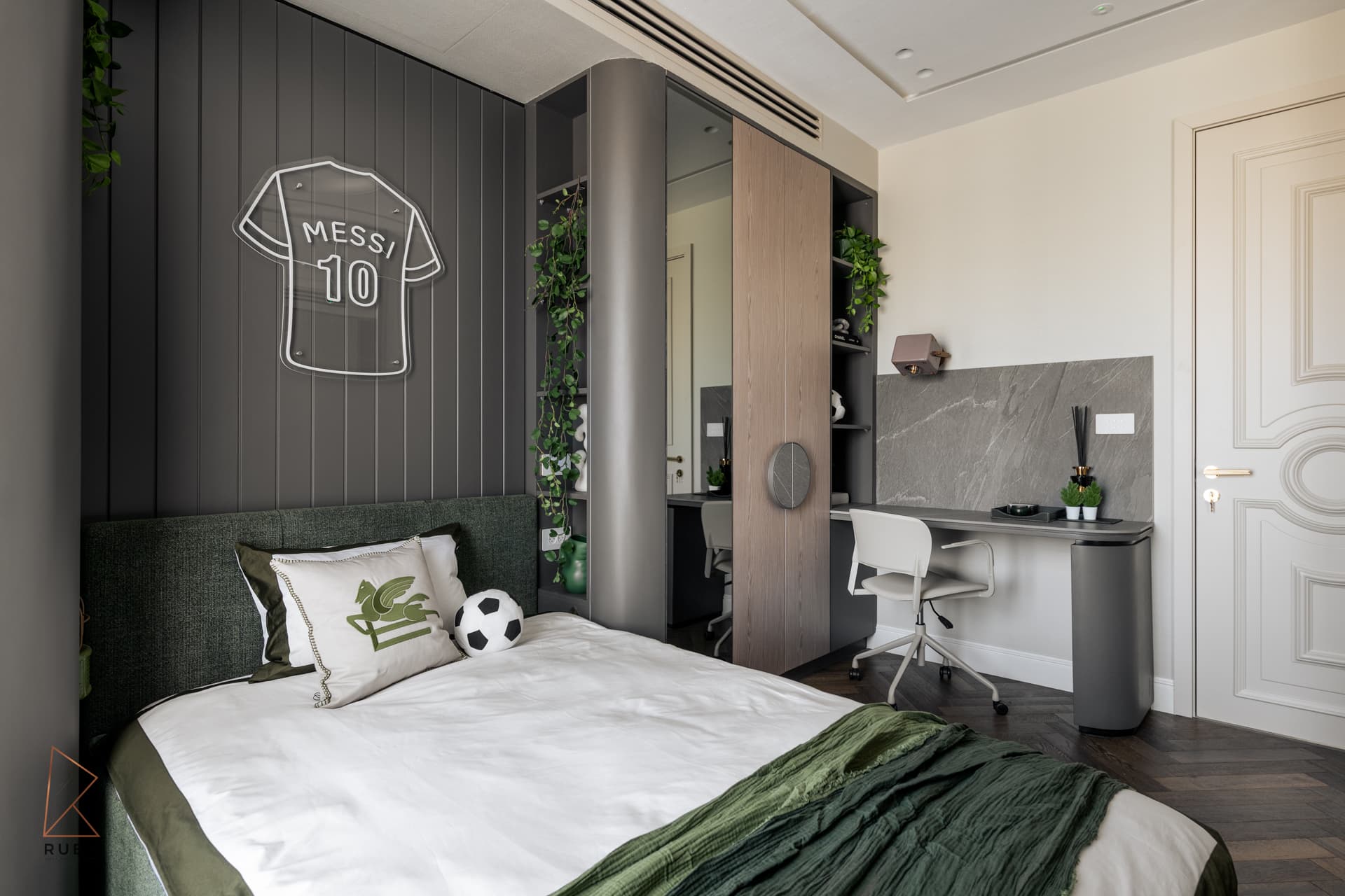 Kids Rooms — The Last Supper — Photo 10