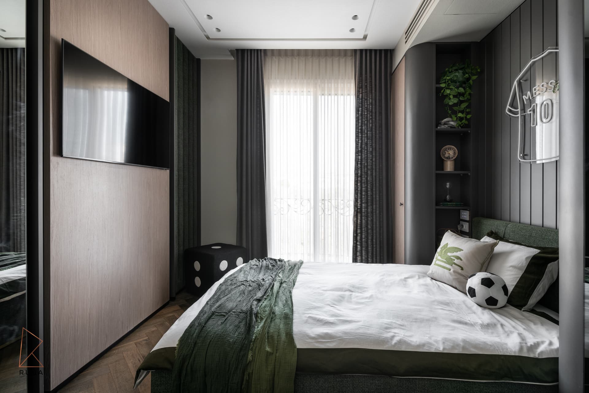 Kids Rooms — The Last Supper — Photo 9