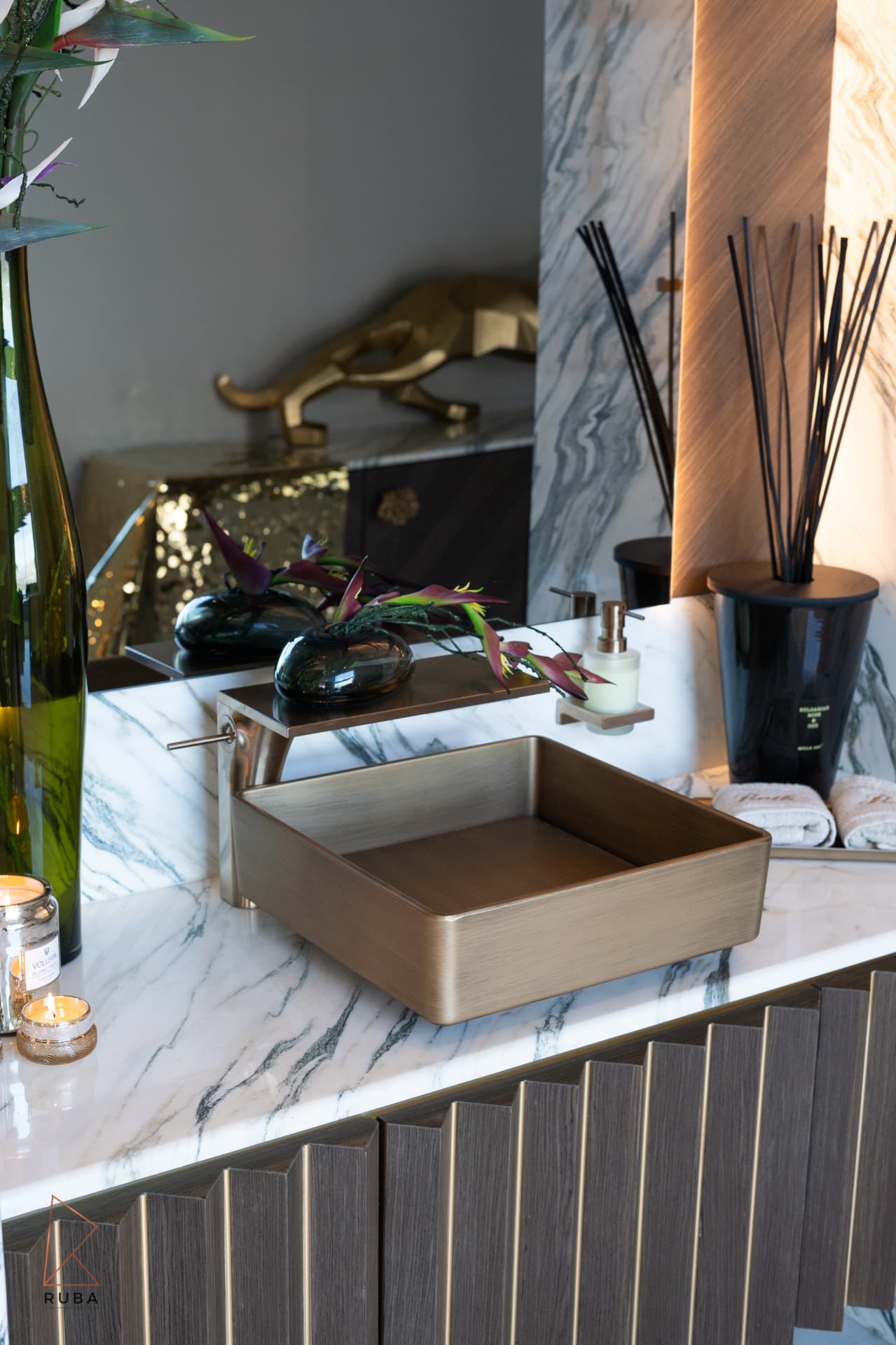 Powder Room — Jaber Shabaita