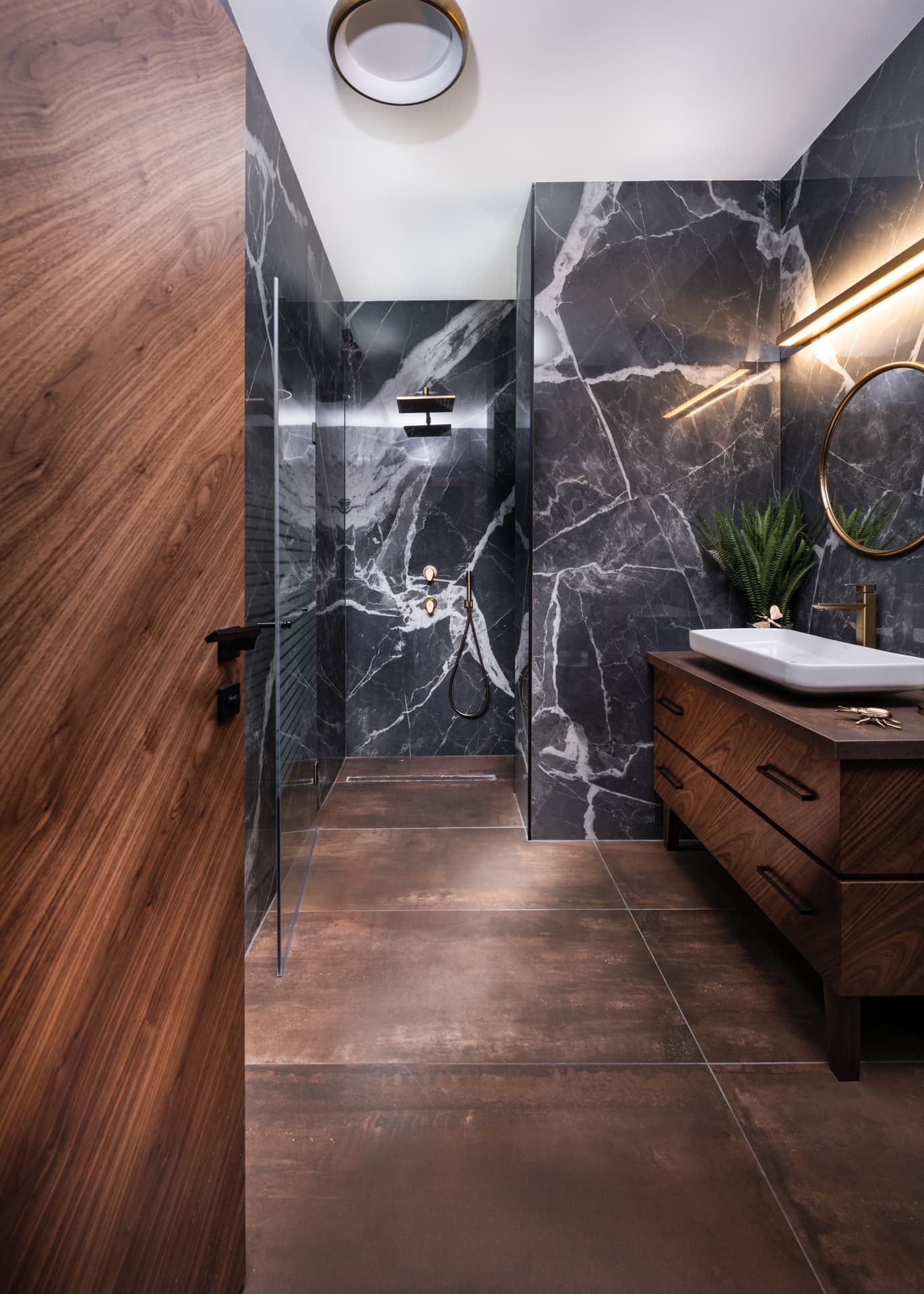 Bathroom — Mai — Photo 3