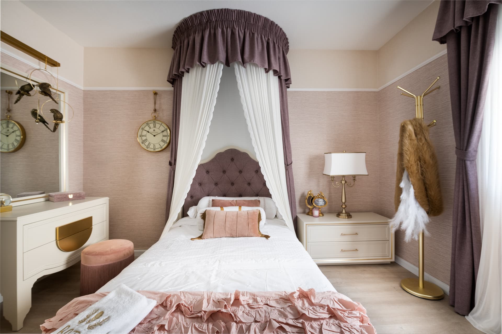 Girls Bedroom — Mai