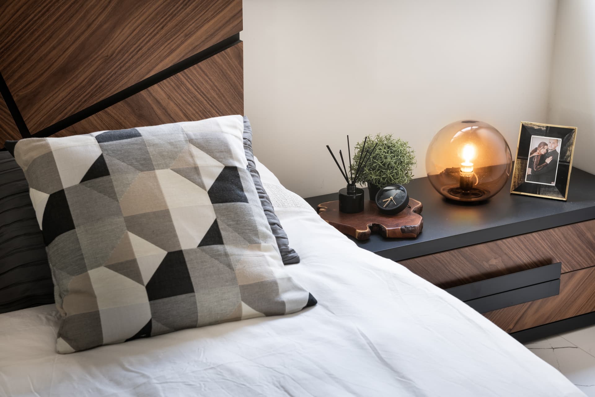 Master Bedroom — Mai — Photo 3