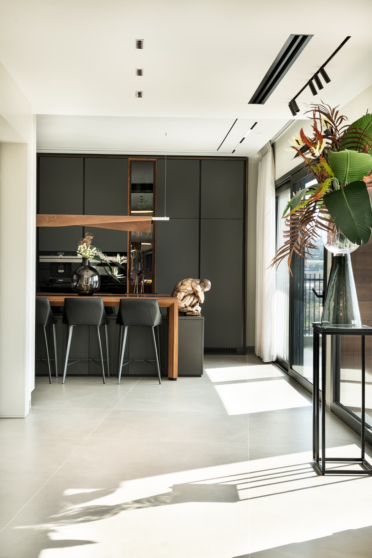 Kitchen & Dining — Ola & Raffoul Arraf — Photo 3