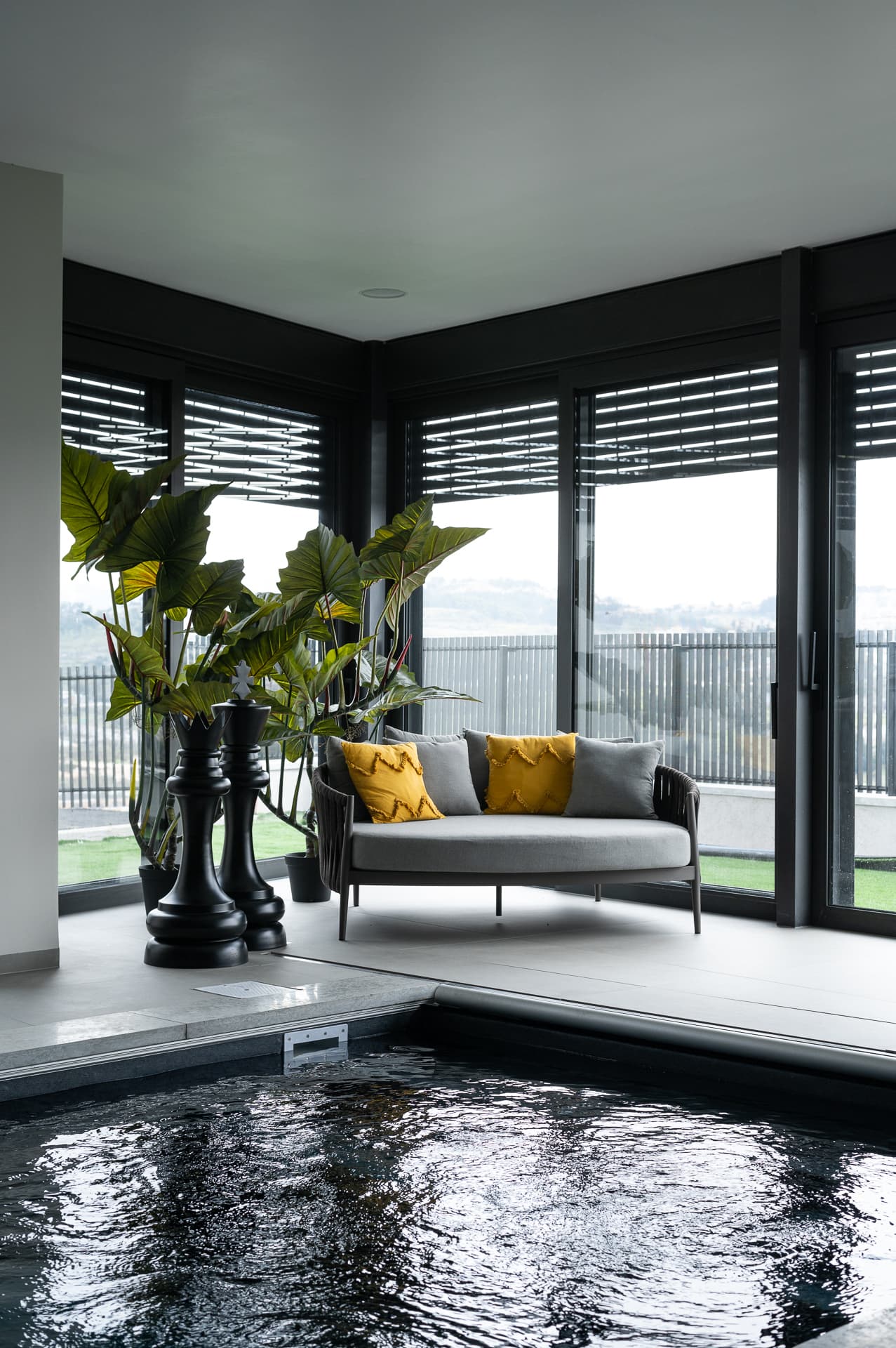 Pool — Ola & Raffoul Arraf