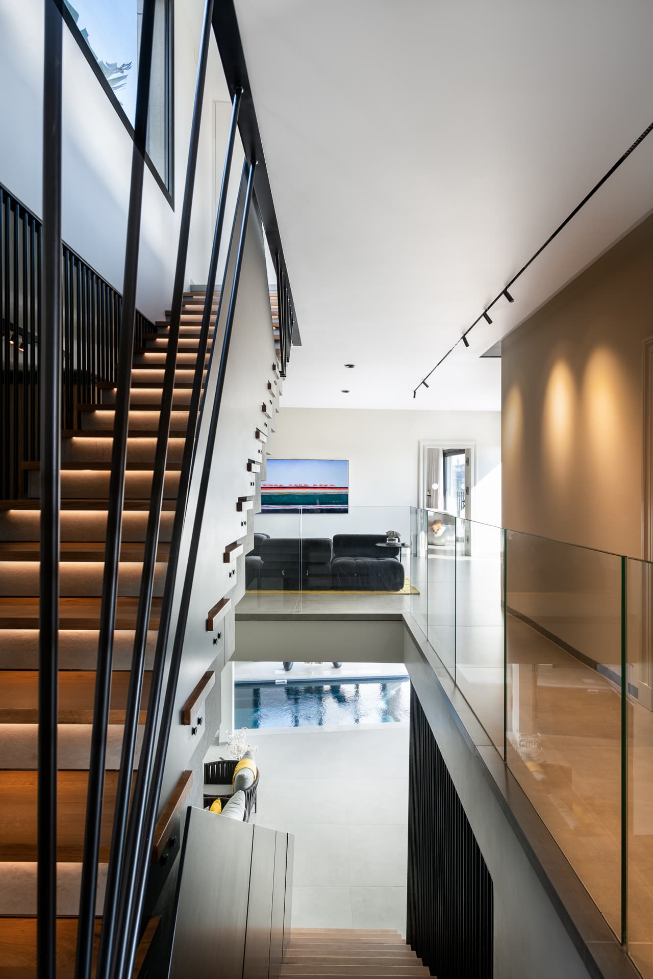 Staircase — Ola & Raffoul Arraf