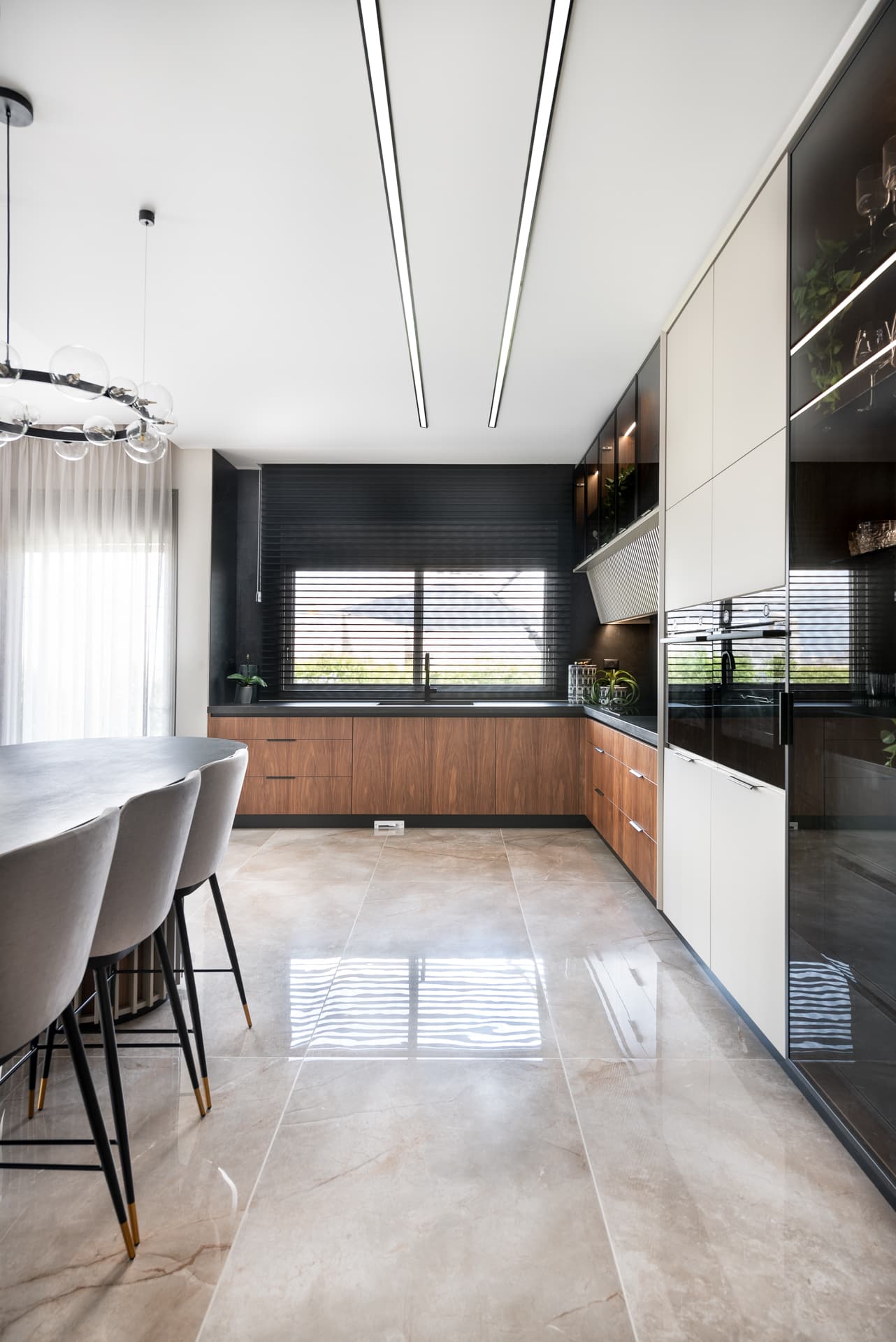 Kitchen — Raheeb Shehade — Photo 3