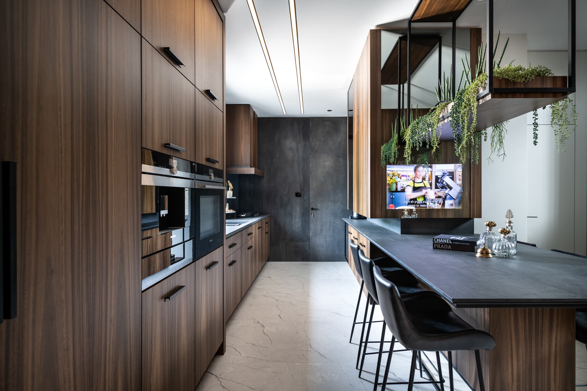 Kitchen — Argamán — Photo 3