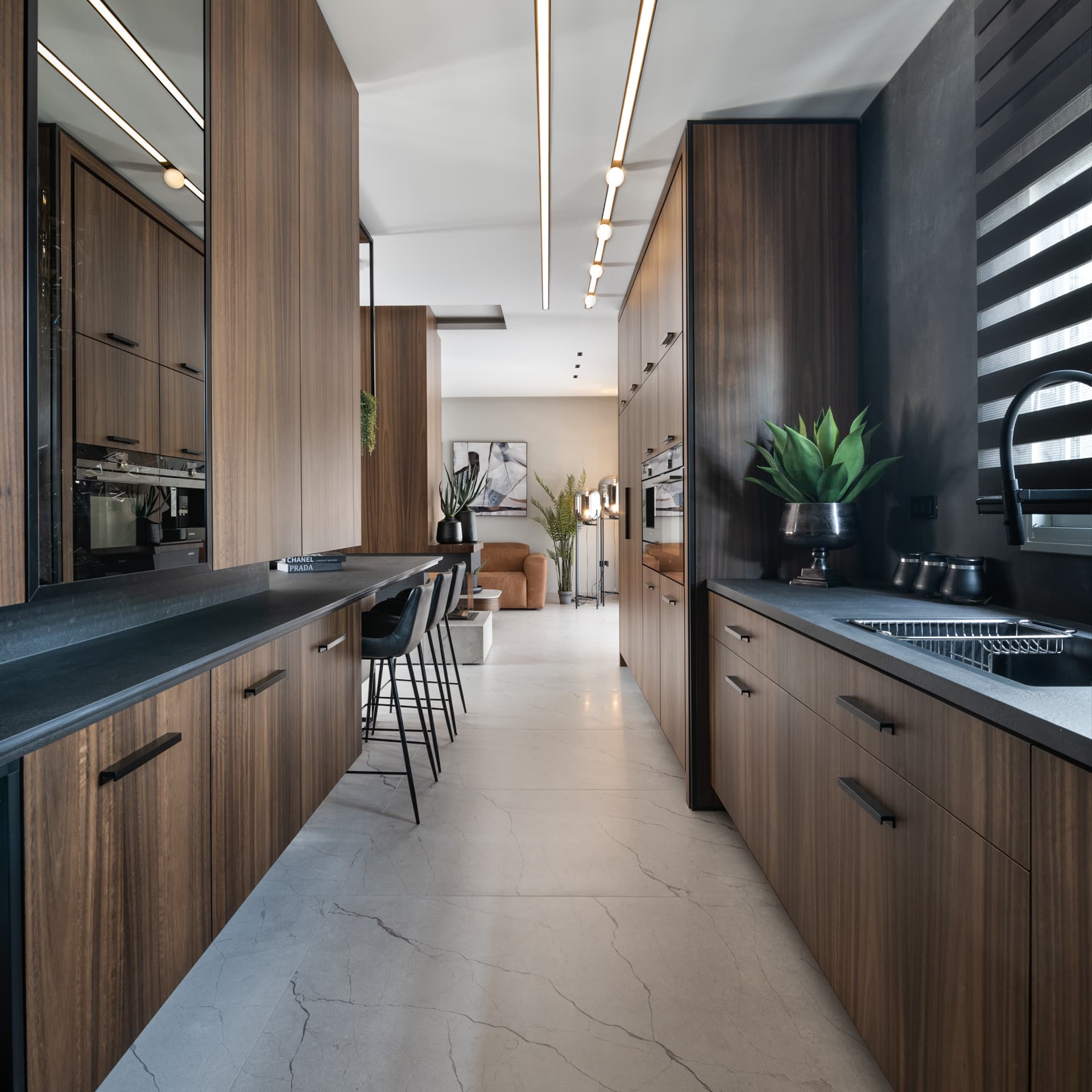 Kitchen — Argamán — Photo 5