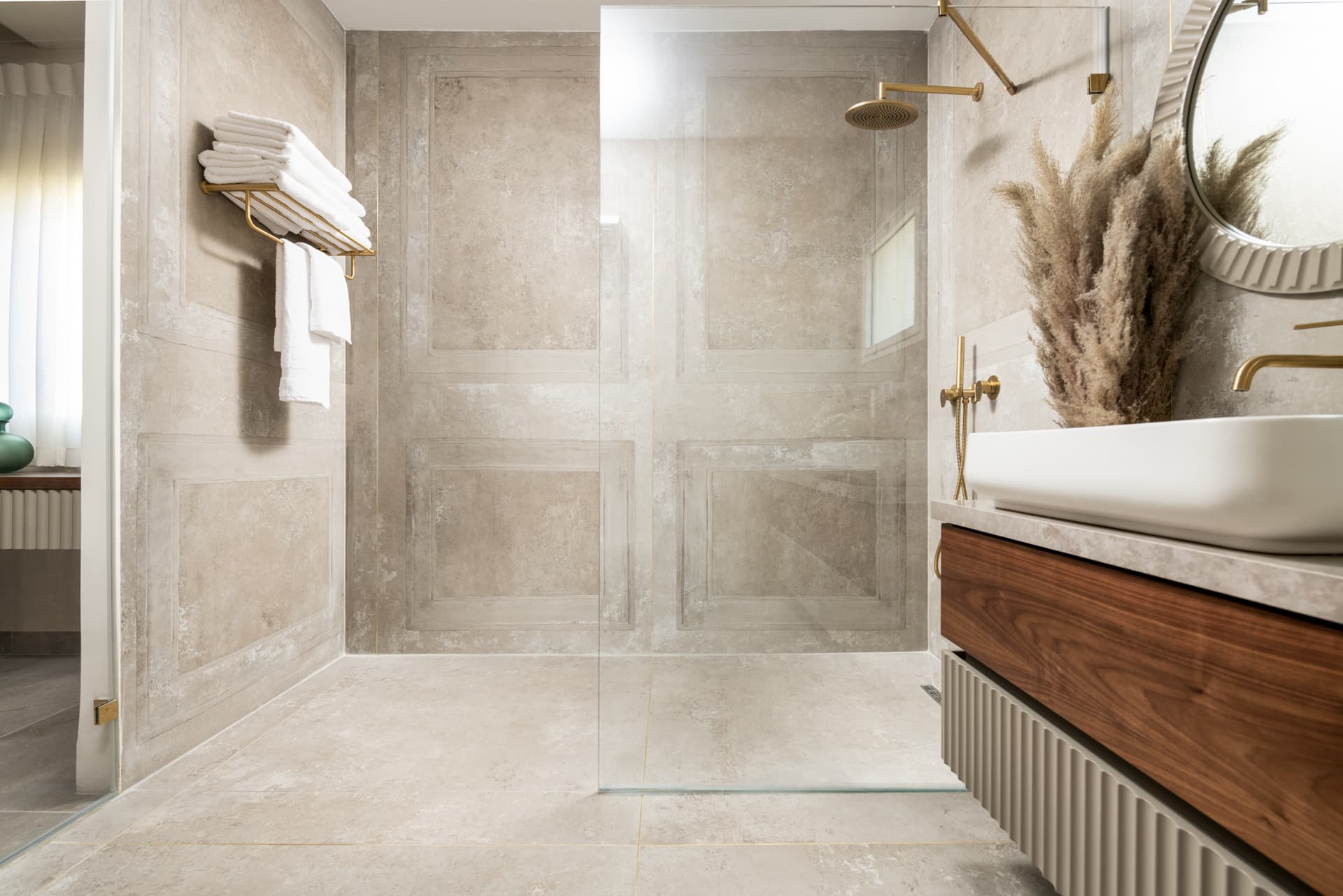 Bathroom — Emperador Dark — Photo 2