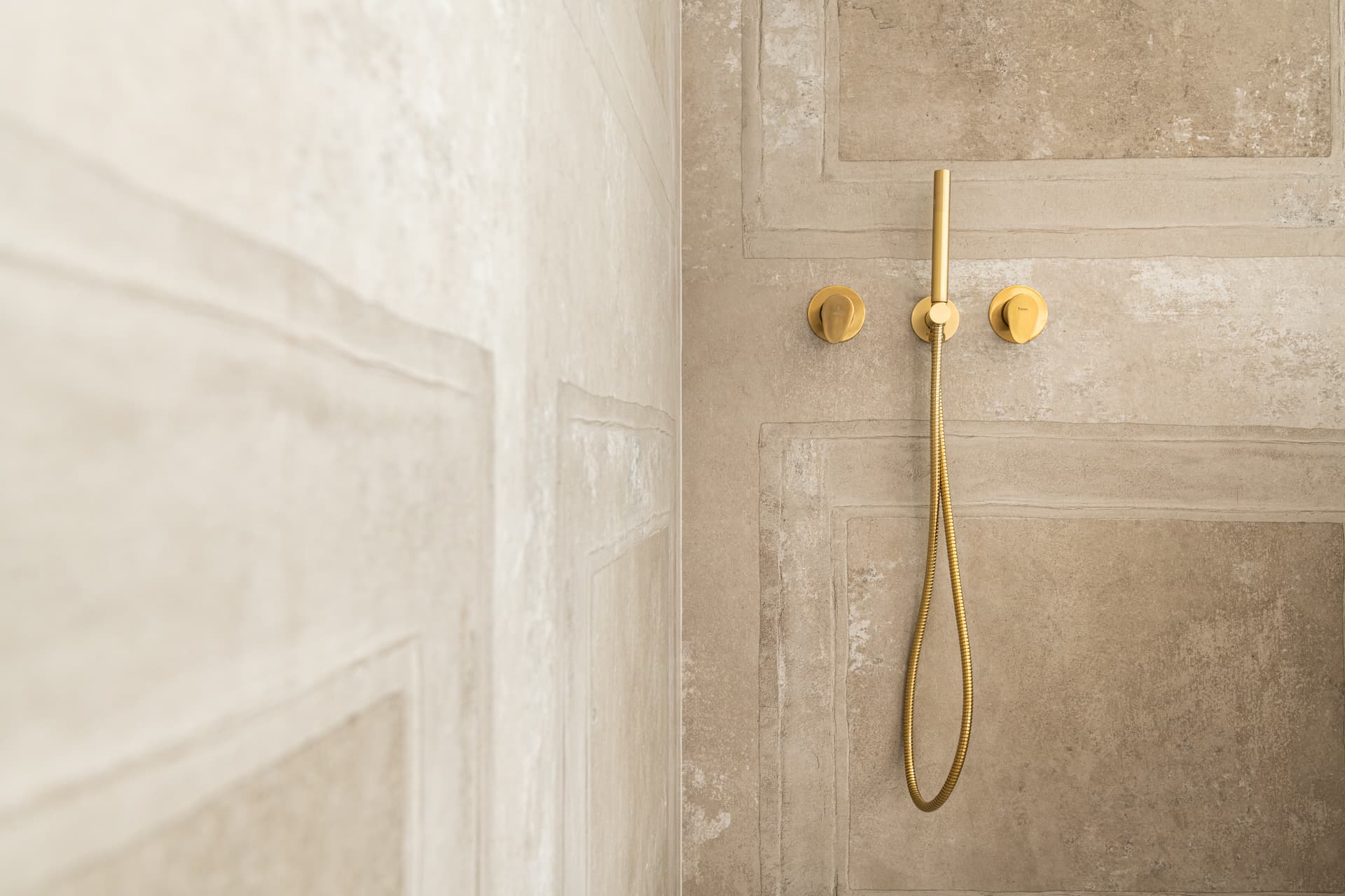 Bathroom — Emperador Dark — Photo 7
