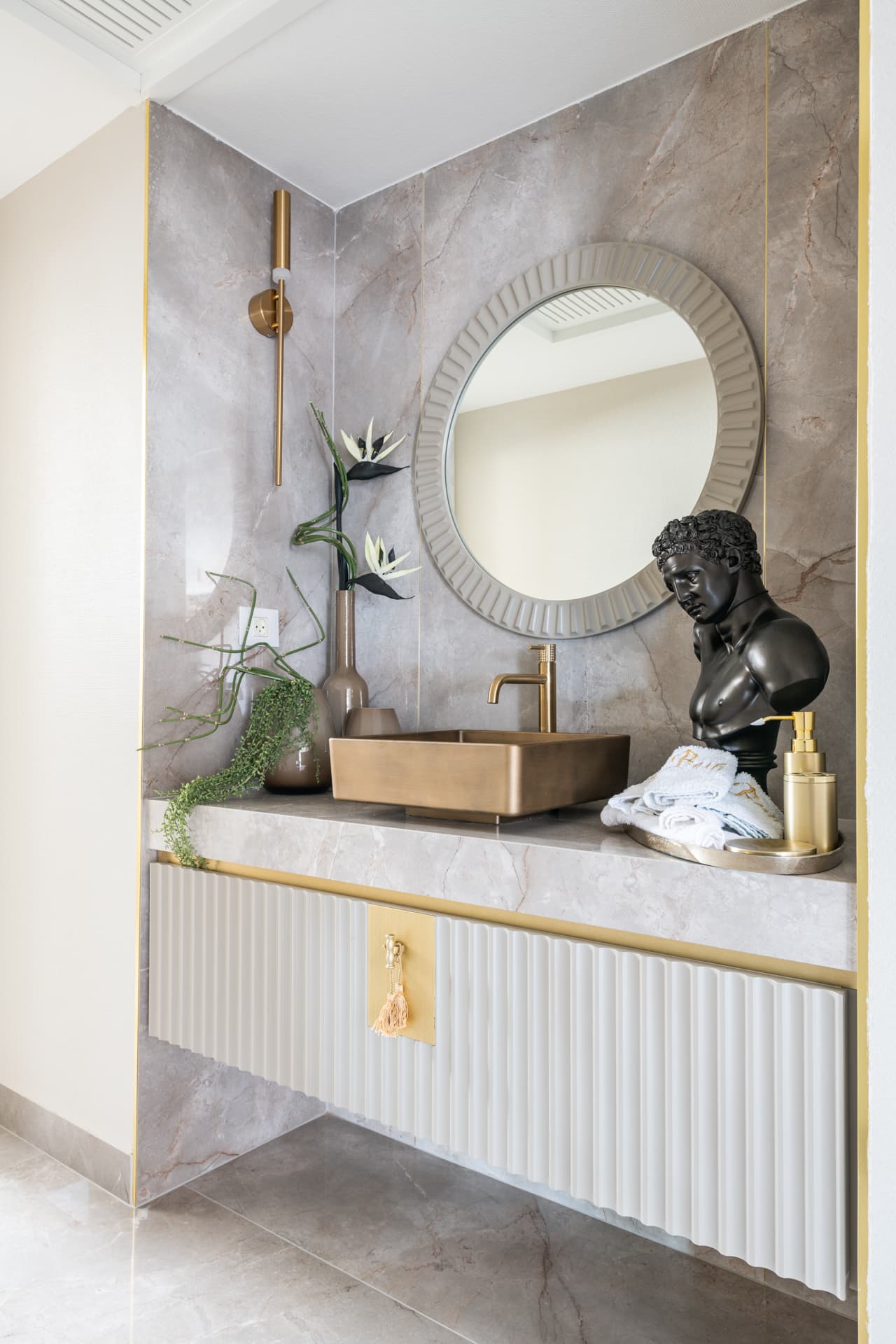 Powder Room — Emperador Dark
