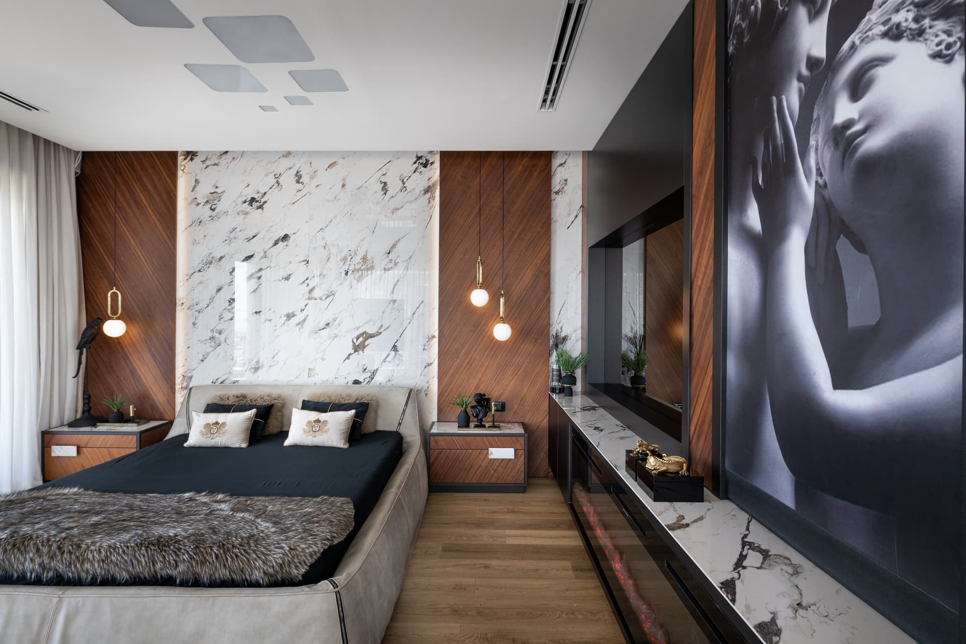Master Bedroom — King David