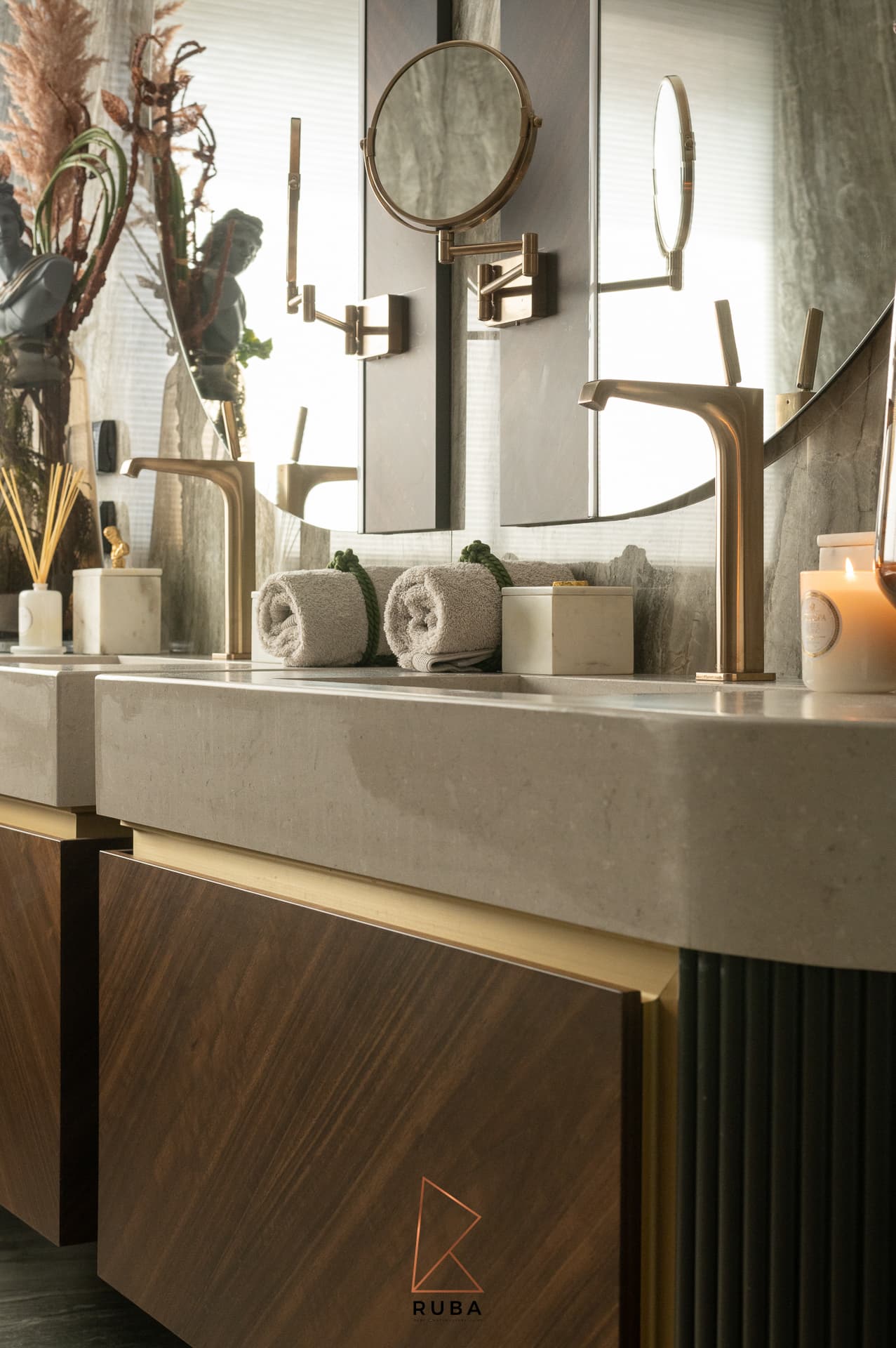 Master Bathroom — Patagonia — Photo 4